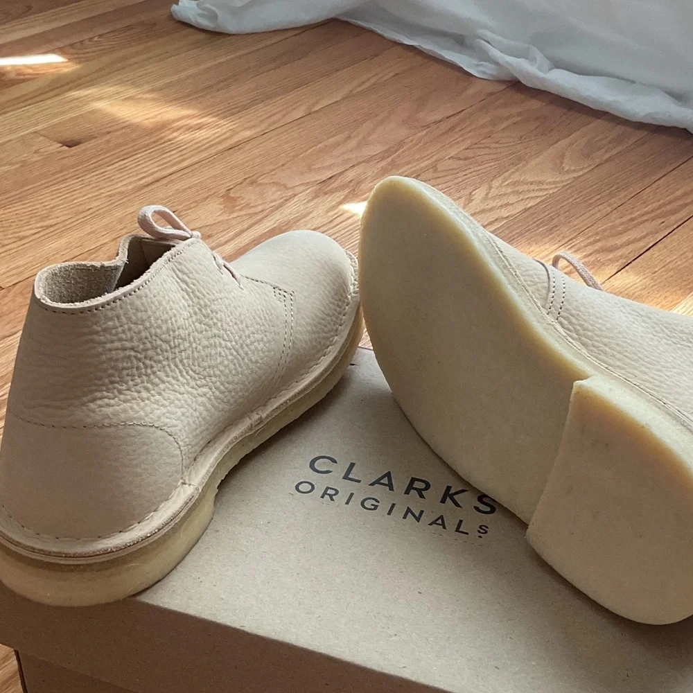 Clarks Originals Women’s Leather Chukka Desert Boots 8.5 - Picture 4 of 8